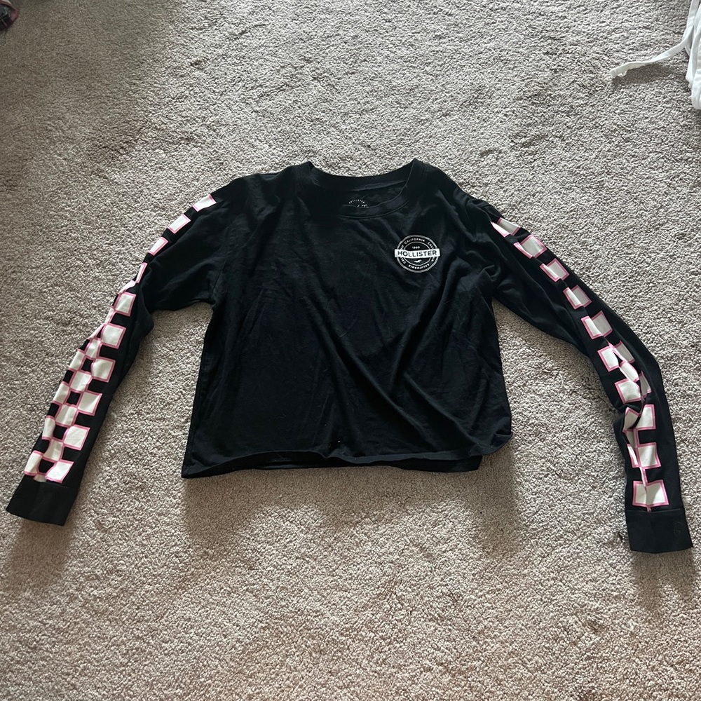 Hollister Long Sleeve Crop Top Color Changing
